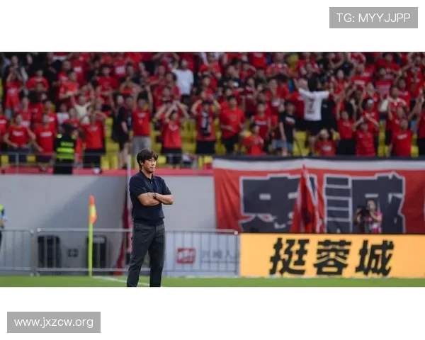 28岁蓉城中卫亚冠连连失误已丢四球引争议